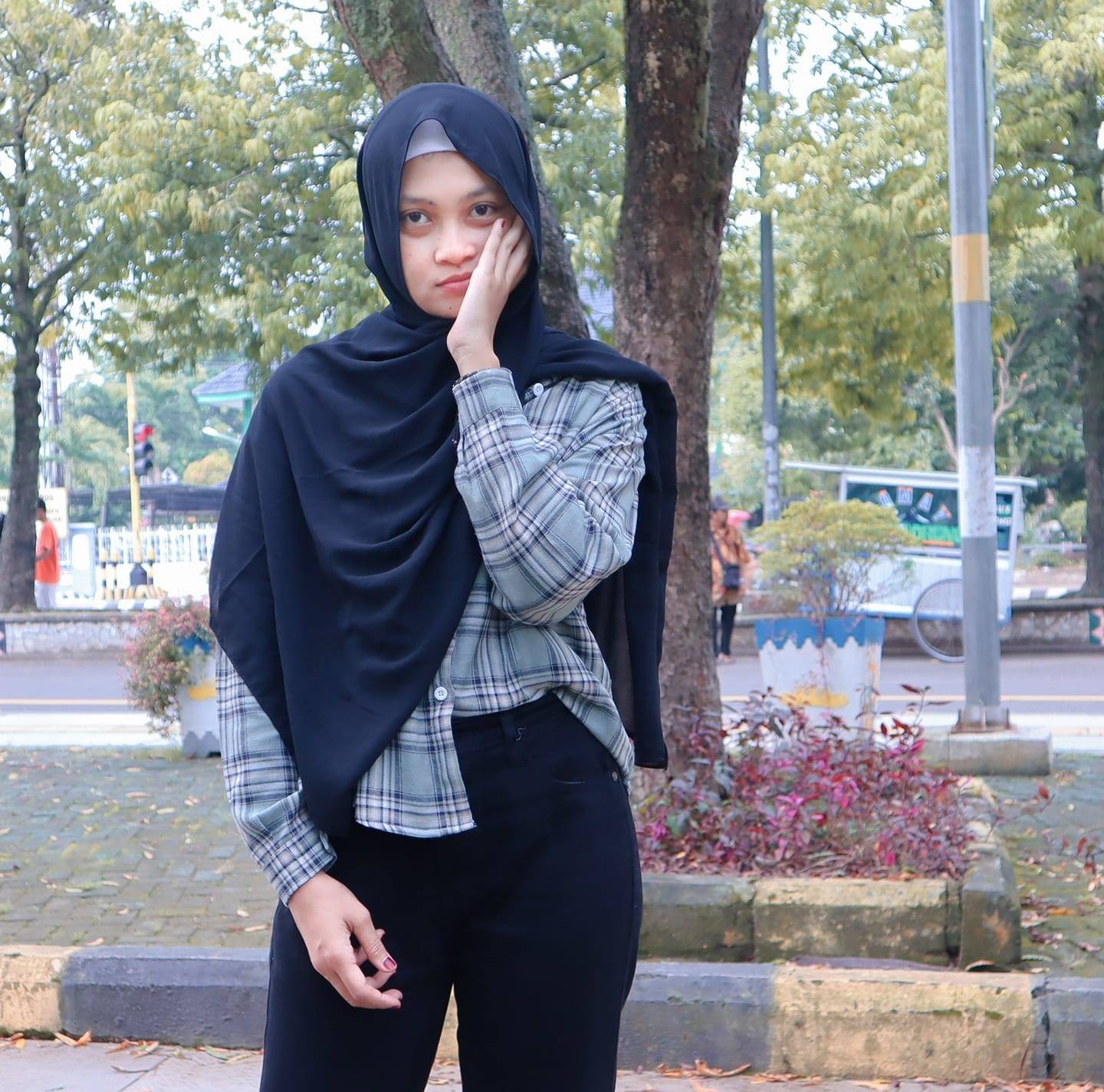 Anggun Josie Pasemawati