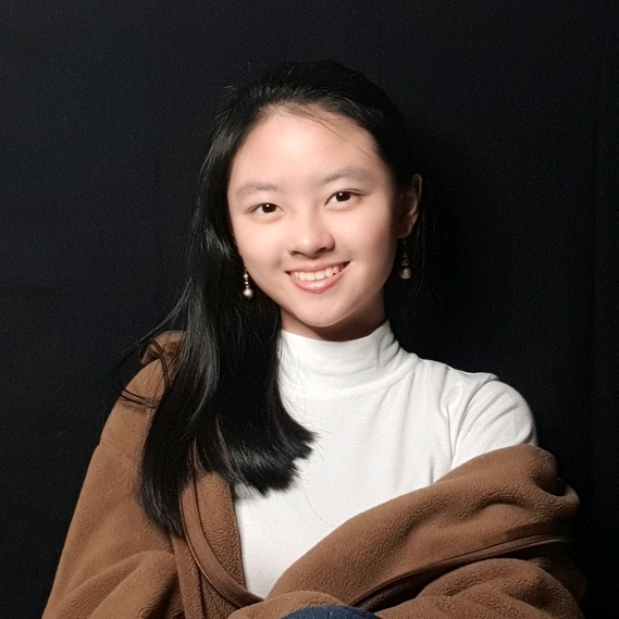 heyitsangelia