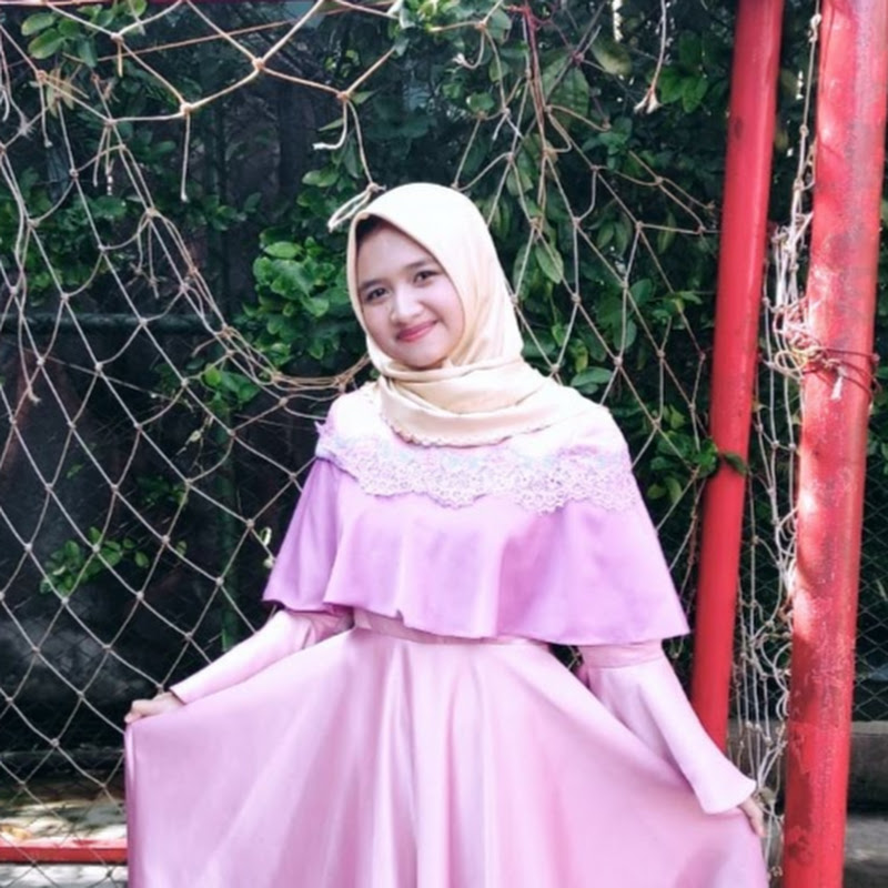 Mbak Dinda