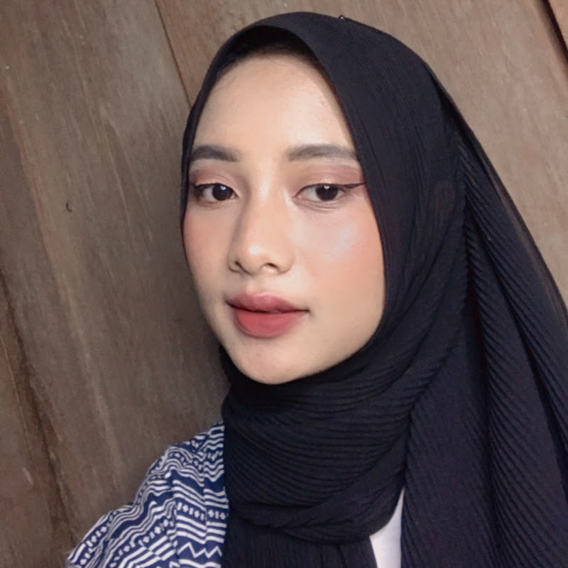 Nina Hanifah